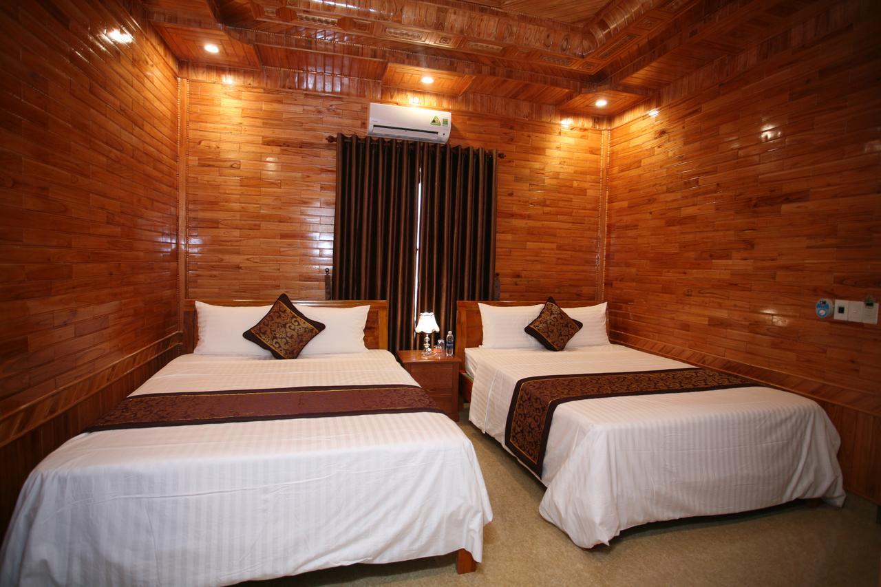 Sky Hotel Phong Nha Exterior photo