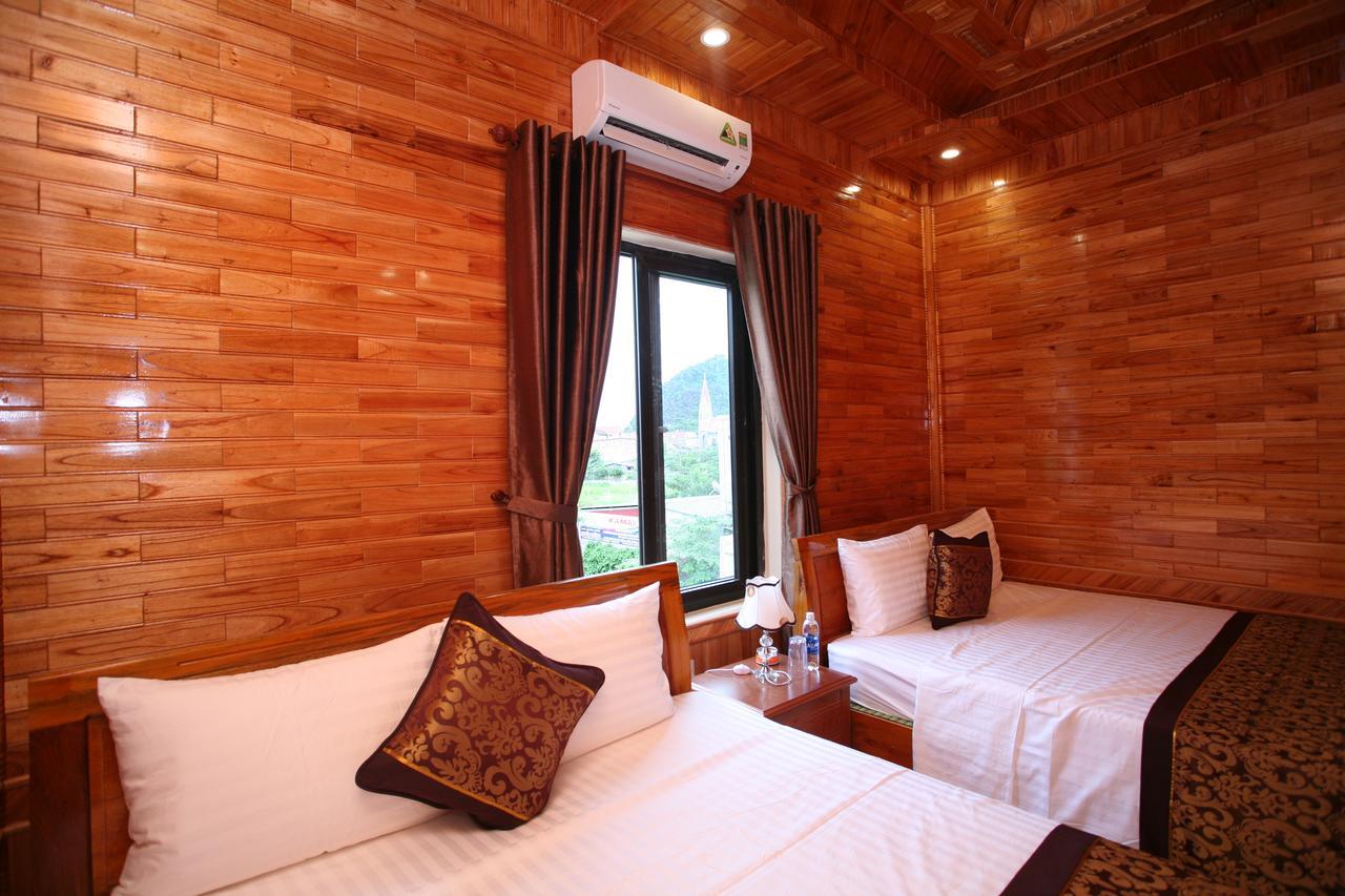 Sky Hotel Phong Nha Exterior photo
