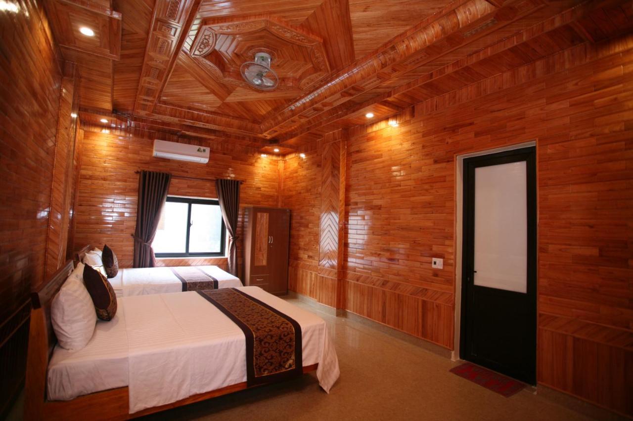 Sky Hotel Phong Nha Exterior photo